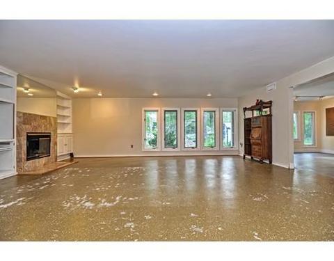 22 Forest St, Upton, MA 01568 photo 7