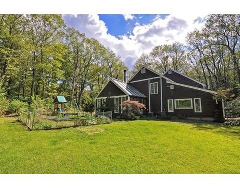 22 Forest St, Upton, MA 01568 photo 29