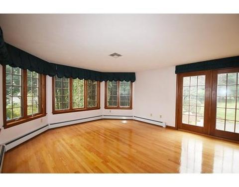 61 Macy St, Raynham, MA 02767 photo 7