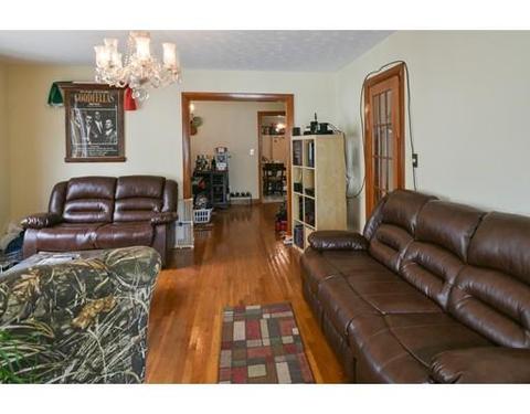 12 Bartlett St, Beverly, MA 01915 photo 13