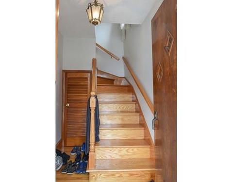 12 Bartlett St, Beverly, MA 01915 photo 9