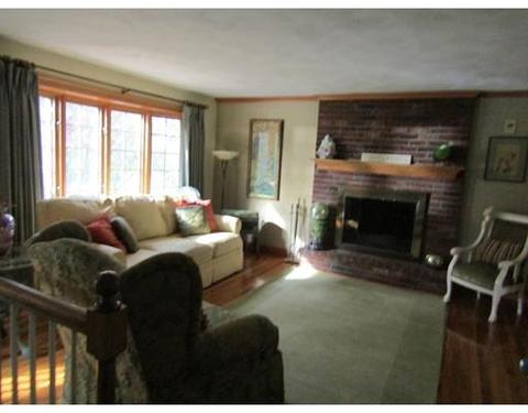 89 Jules St, Fall River, MA 02720 photo 9