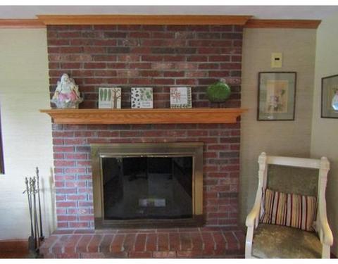 89 Jules St, Fall River, MA 02720 photo 10