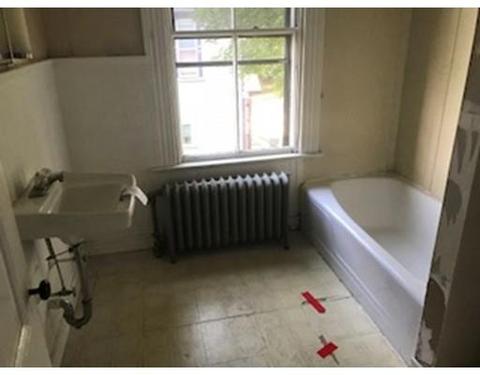 669 Rock St, Fall River, MA 02720 photo 5