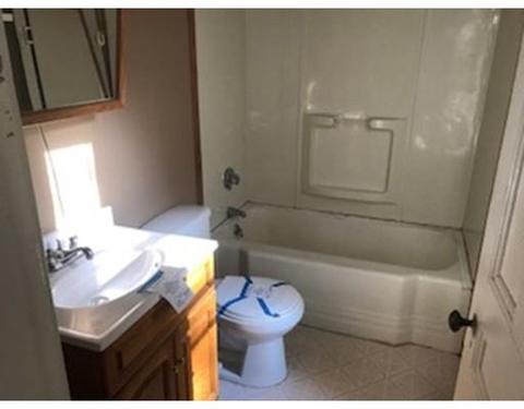 669 Rock St, Fall River, MA 02720 photo 7