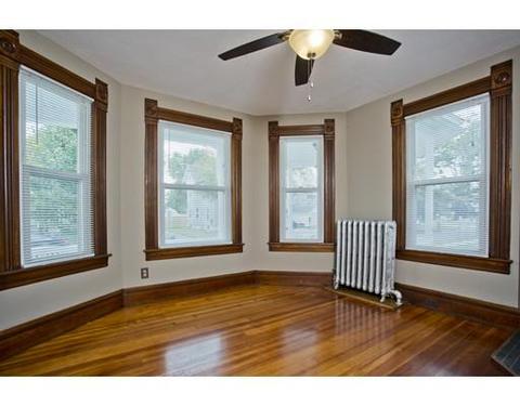 22 Madison St, Chicopee, MA 01020 photo 6