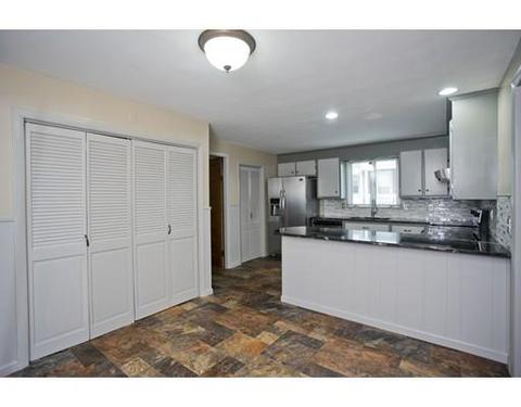 22 Madison St, Chicopee, MA 01020 photo 17
