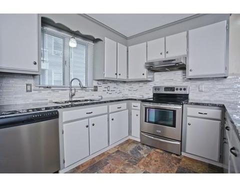 22 Madison St, Chicopee, MA 01020 photo 13
