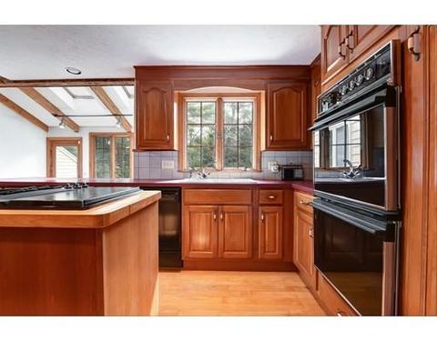 65 Sumner Perry Dr, Wrentham, MA 02093 photo 5