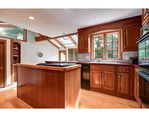 65 Sumner Perry Dr, Wrentham, MA 02093 photo 4