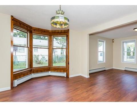 74 Gresham St, Springfield, MA 01119 photo 10