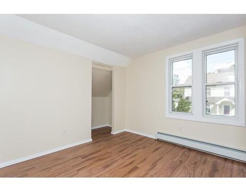 74 Gresham St, Springfield, MA 01119 photo 19