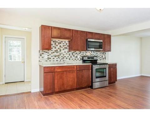 74 Gresham St, Springfield, MA 01119 photo 14