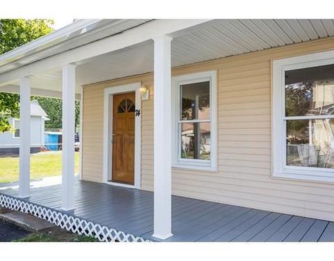 74 Gresham St, Springfield, MA 01119 photo 3