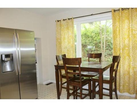 4 Genoa St, Worcester, MA 01603 photo 7