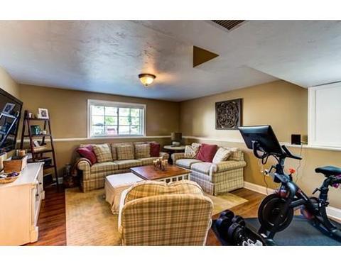 9 Holly Ter, Worcester, MA 01607 photo 20