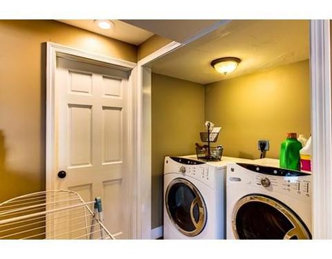 9 Holly Ter, Worcester, MA 01607 photo 21
