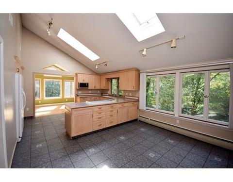 9 Ely Rd, Wilbraham, MA 01095 photo 4
