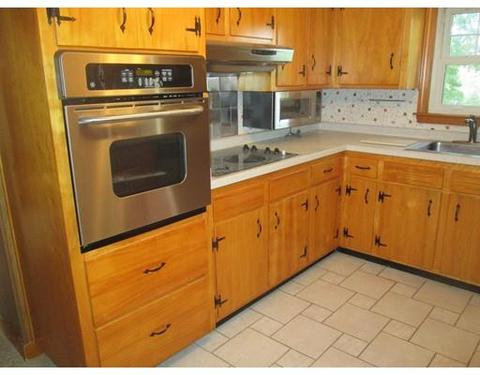 42 Cushing Rd, Webster, MA 01570 photo 9