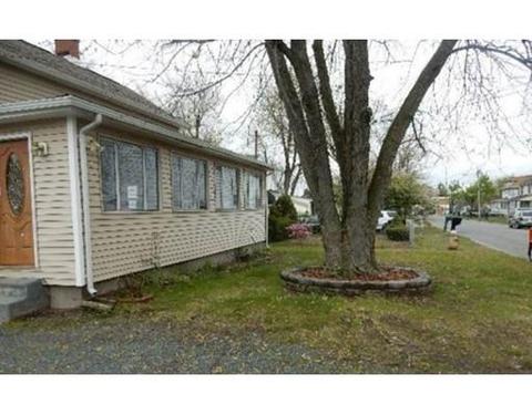 43 Brandon Ave, Springfield, MA 01119 photo 2