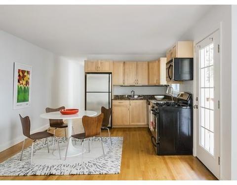 9 Everett Ave #2, Somerville, MA 02145 photo 4