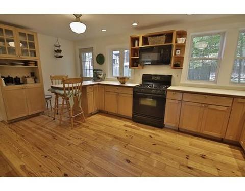 4 Arnold Way, Gloucester, MA 01930 photo 11