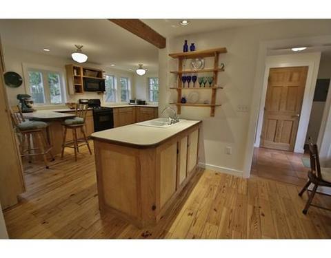 4 Arnold Way, Gloucester, MA 01930 photo 9