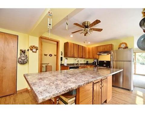 7 Williams St, Dudley, MA 01571 photo 3