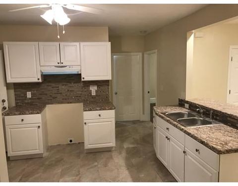 58 Bonner St, Chicopee, MA 01013 photo 3