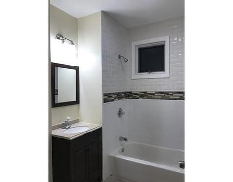 58 Bonner St, Chicopee, MA 01013 photo 10