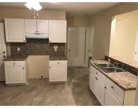58 Bonner St, Chicopee, MA 01013 photo 9