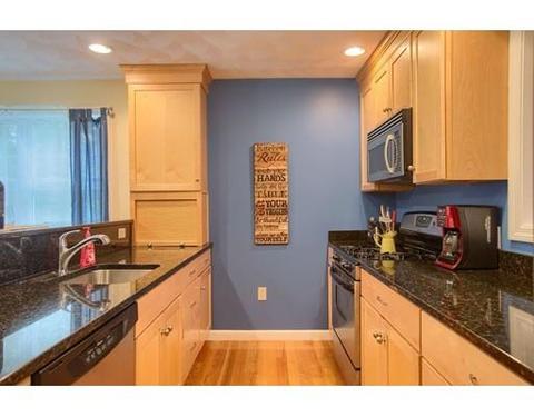 97 Sylvan St #3, Danvers, MA 01923 photo 4