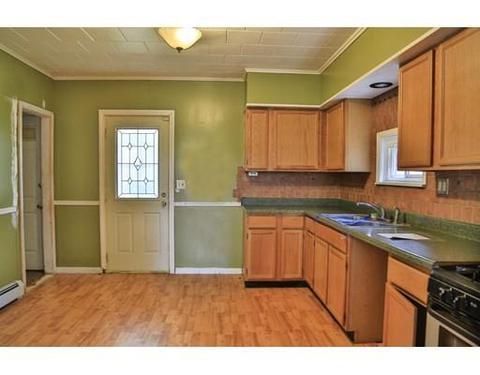 363 10th Ave, Woonsocket, RI 02895 photo 9