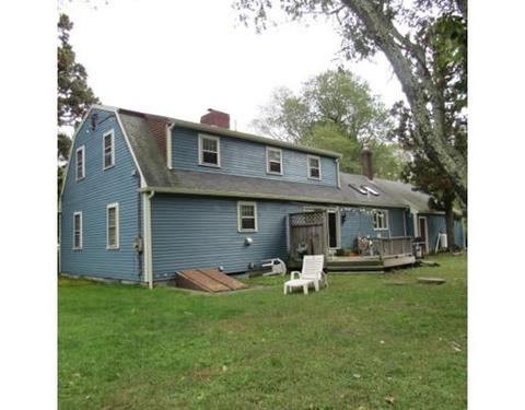 1385 Main St, Acushnet, MA 02743 photo 2