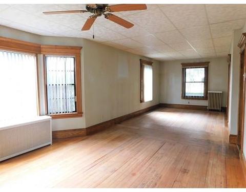 24 Pine St, West Springfield, MA 01089 photo 12