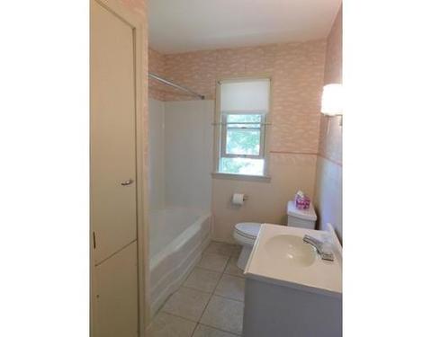 24 Pine St, West Springfield, MA 01089 photo 24