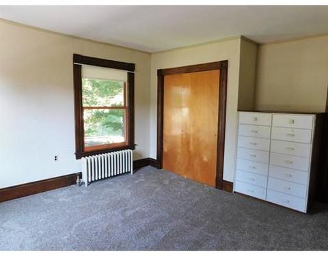 24 Pine St, West Springfield, MA 01089 photo 23