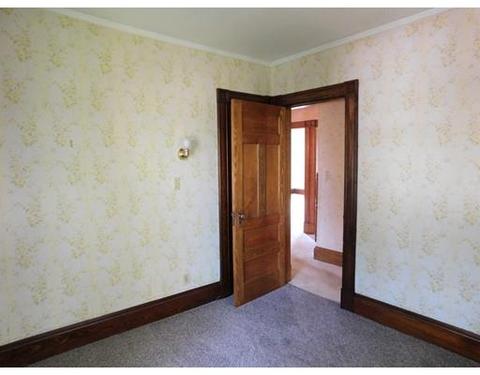 24 Pine St, West Springfield, MA 01089 photo 16