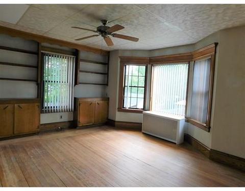 24 Pine St, West Springfield, MA 01089 photo 11