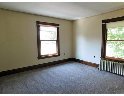 24 Pine St, West Springfield, MA 01089 photo 21