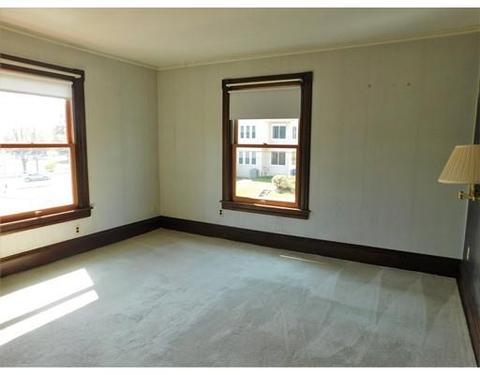 24 Pine St, West Springfield, MA 01089 photo 19