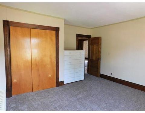 24 Pine St, West Springfield, MA 01089 photo 22