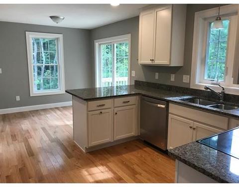 29 Jonathan Dr, Ayer, MA 01432 photo 4