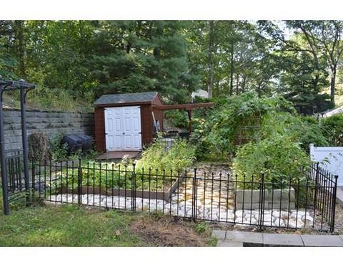 71 Indian Head Rd, Framingham, MA 01701 photo 5