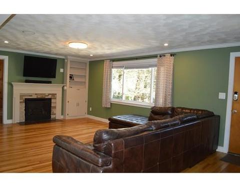 71 Indian Head Rd, Framingham, MA 01701 photo 11