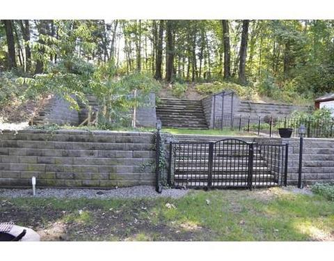 71 Indian Head Rd, Framingham, MA 01701 photo 4