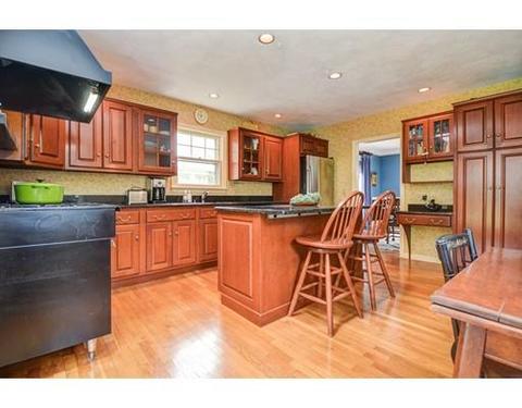 32 Windsor Rd, Milton, MA 02186 photo 12