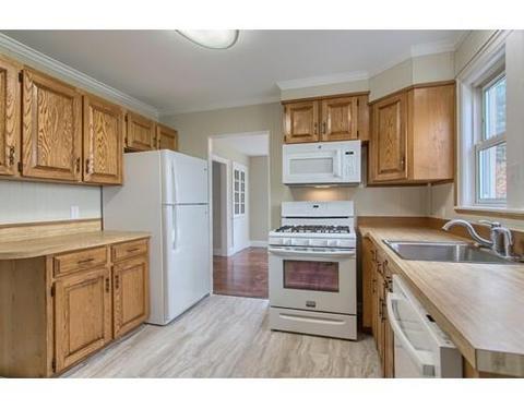 9 Fordham Rd, Lawrence, MA 01841 photo 3