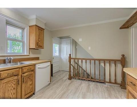 9 Fordham Rd, Lawrence, MA 01841 photo 5