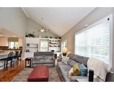14 Jay Dr, Framingham, MA 01701 photo 7